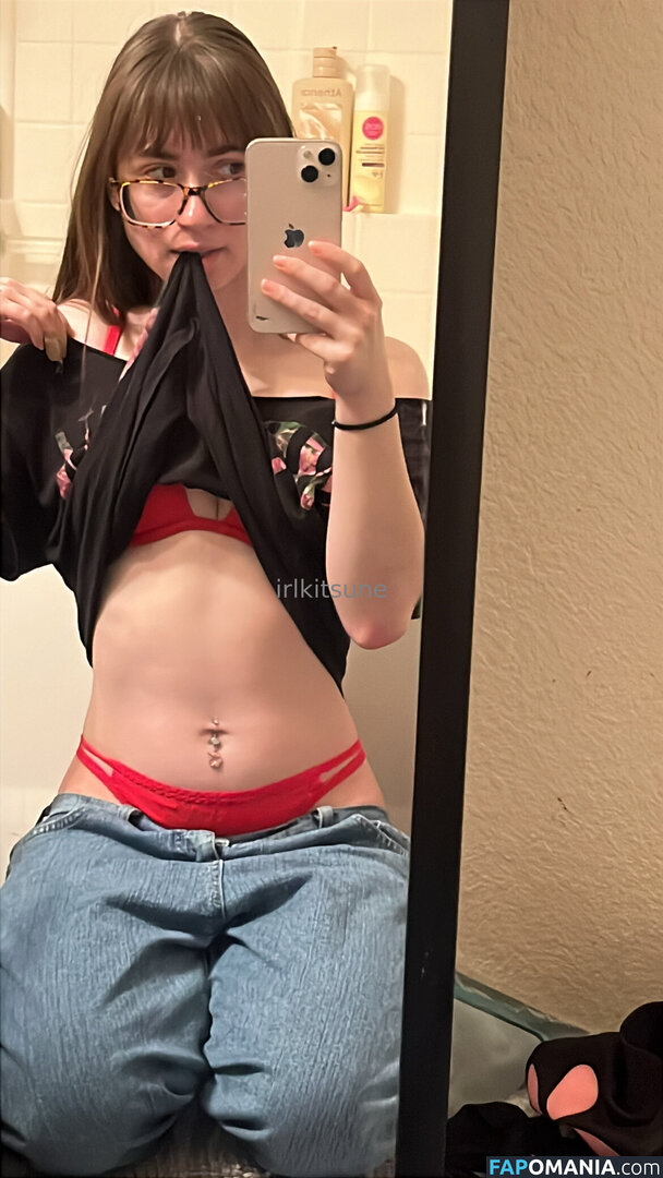 https: / irlkitsune / irlkumihoe Nud OnlyFans  Fotografie scursă #17