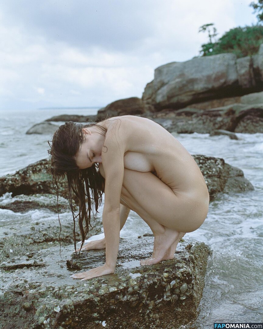 Isa Reda Nud OnlyFans  Fotografie scursă #17