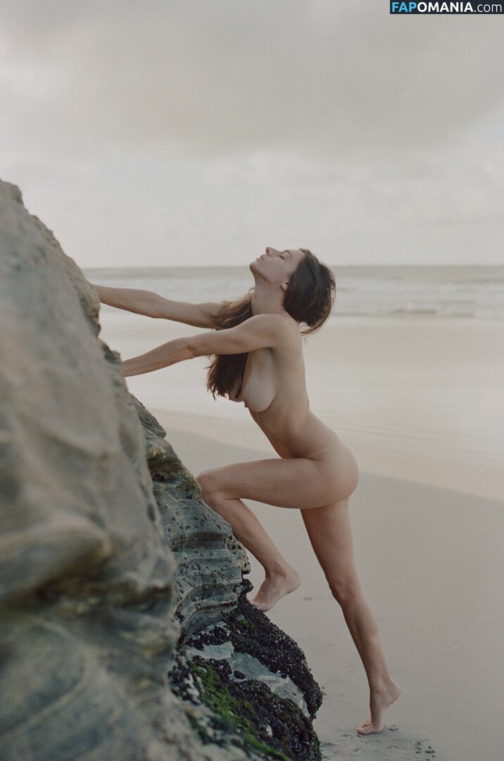 Isa Reda Nud OnlyFans  Fotografie scursă #22