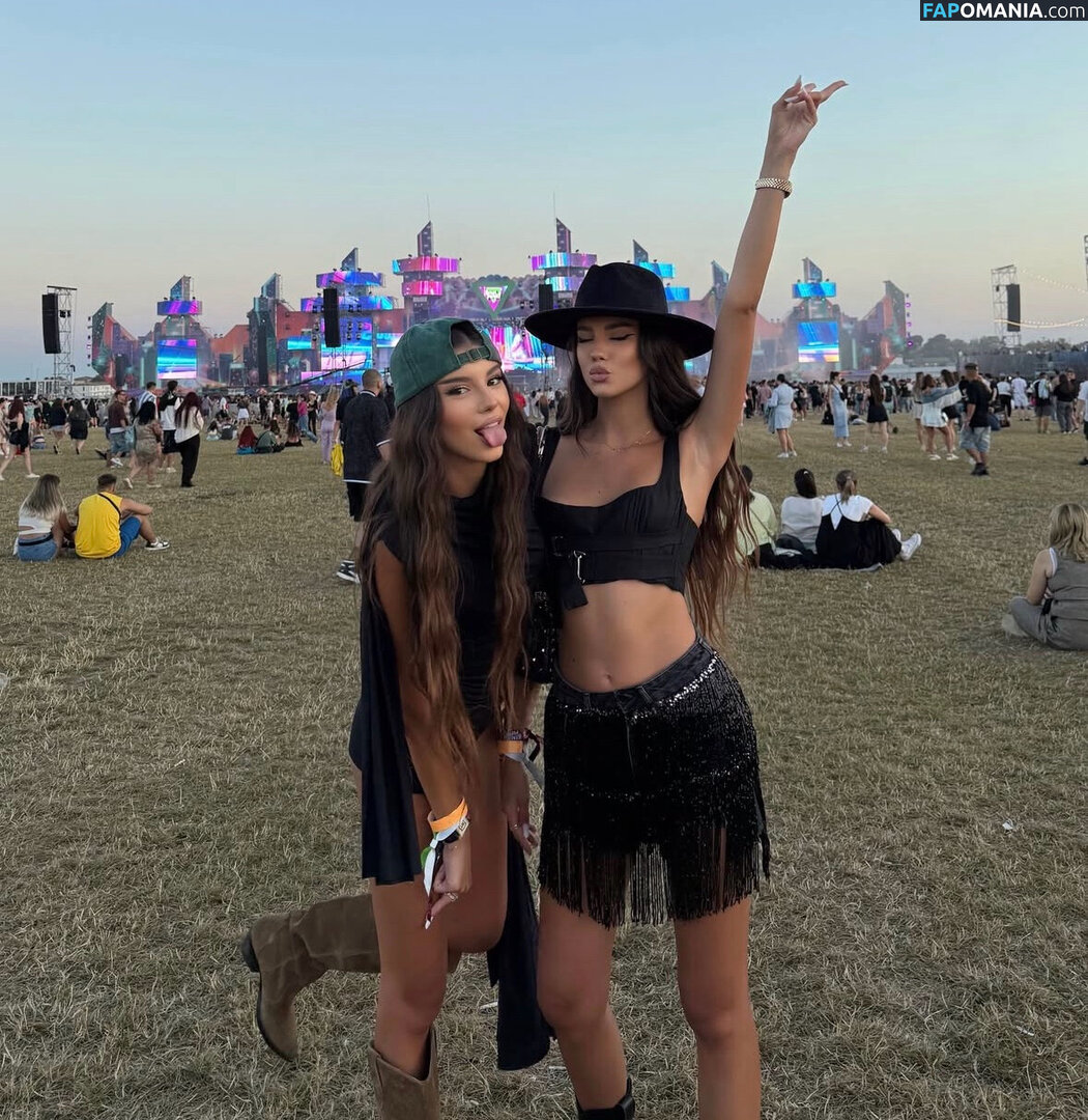 Carla_anghel_ / Isabel_anghel Nud OnlyFans  Fotografie scursă #20