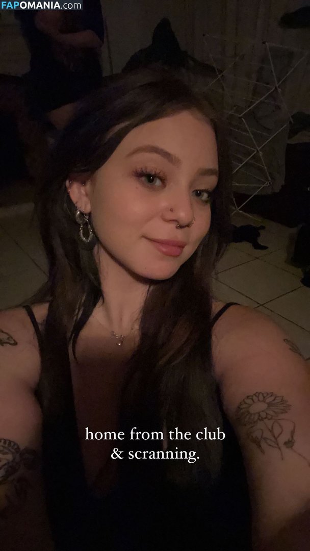 Isabella Dorta / isabelladortapoetry444 Nud OnlyFans  Fotografie scursă #17