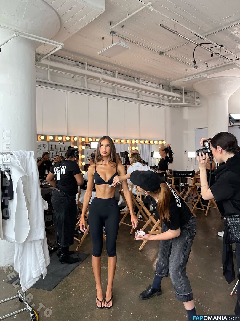 Isabella Mathers / isabellemathers / isabellemathersx Nud OnlyFans  Fotografie scursă #2