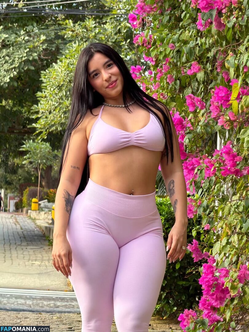 Isabella Tobar / https: / isabellatobaar / isatobaar Nud OnlyFans  Fotografie scursă #2