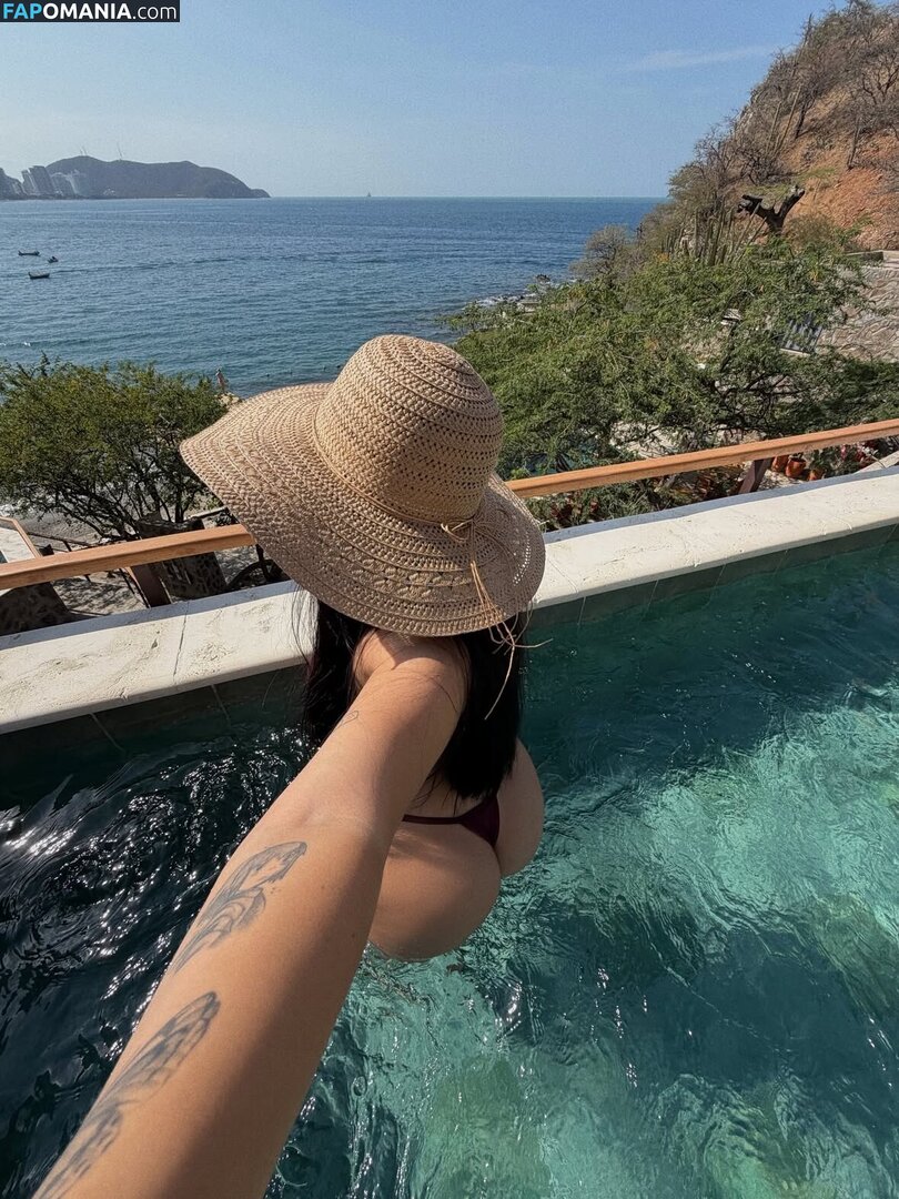 Isabella Tobar / https: / isabellatobaar / isatobaar Nud OnlyFans  Fotografie scursă #3