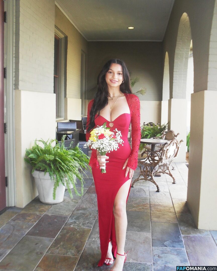 Isabella Wagner / SerenitySource_ / isabellarosewagner Nud OnlyFans  Fotografie scursă #3