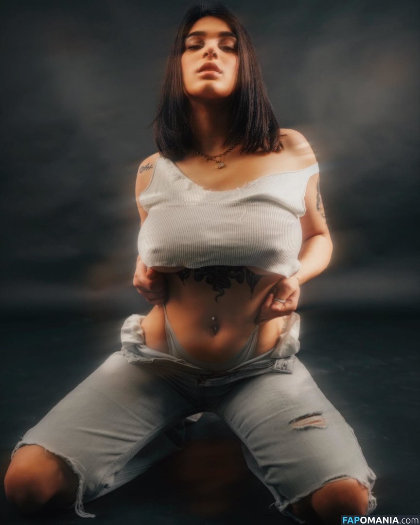isyourgirlangie / isyourgirlangie_ Nud OnlyFans  Fotografie scursă #13