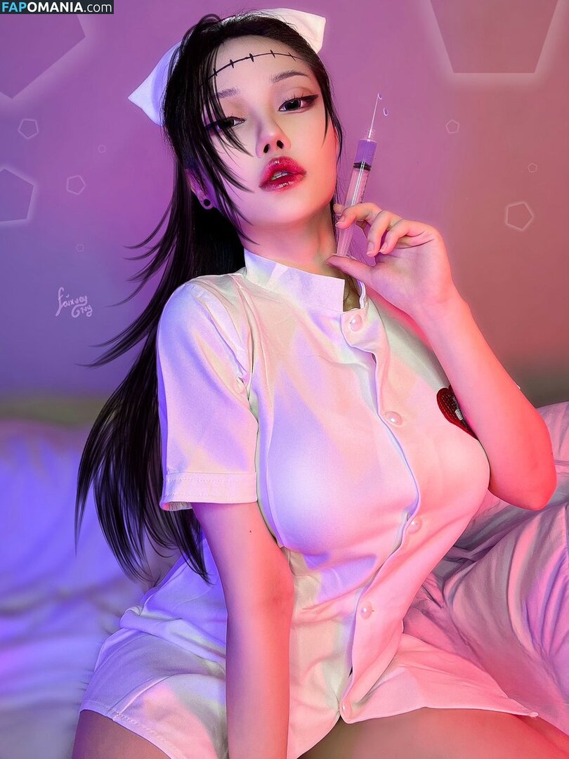 Ivy Faixvey Nud OnlyFans  Fotografie scursă #1