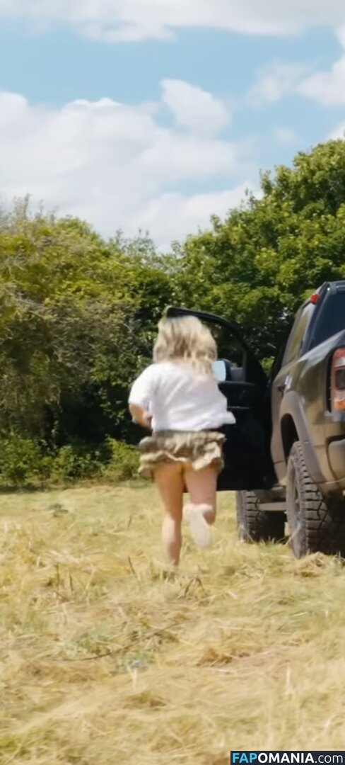 Izzy Hammond / izzyhammondx Nud OnlyFans  Fotografie scursă #7