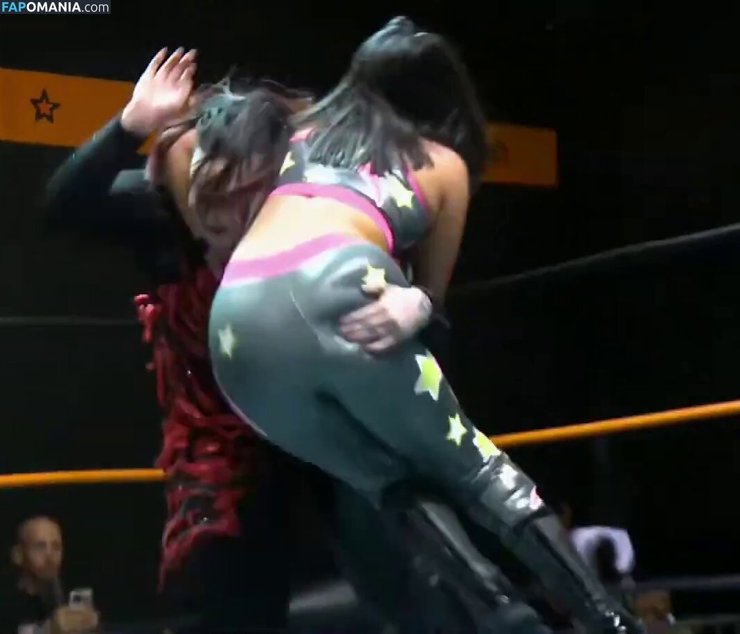 ItsIzzyMania / Izzy Moreno / WWYTWrestling Nud OnlyFans  Fotografie scursă #32