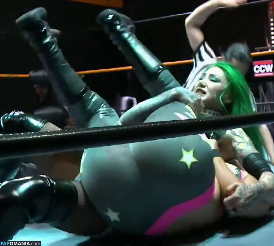 ItsIzzyMania / Izzy Moreno / WWYTWrestling Nud OnlyFans  Fotografie scursă #35