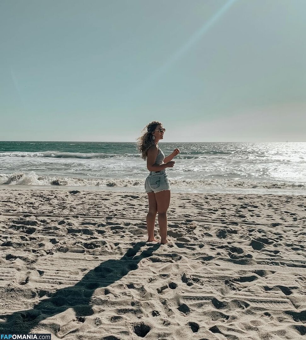 Jacindatravels_ / peachycaro Nud OnlyFans  Fotografie scursă #22