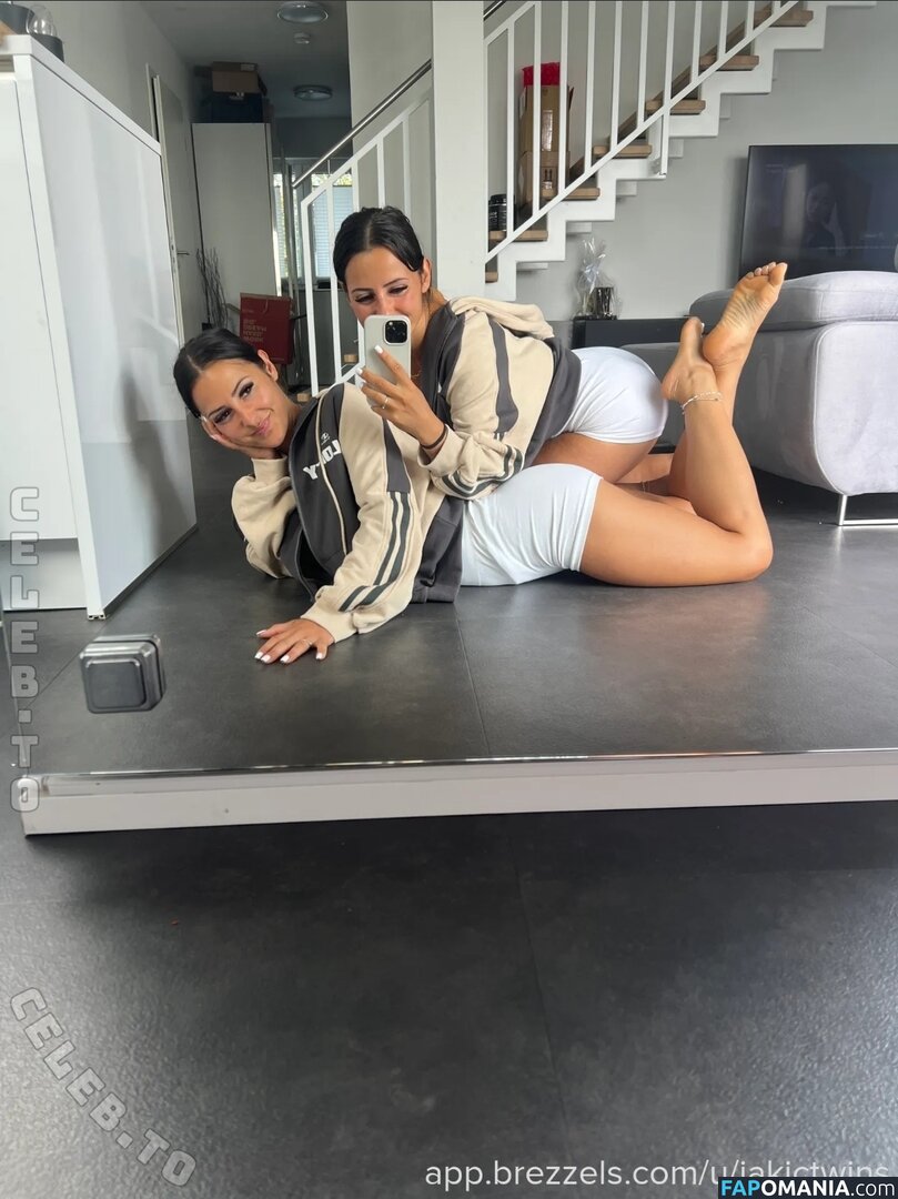 Jakic Twins / jakictwins Nud OnlyFans  Fotografie scursă #274