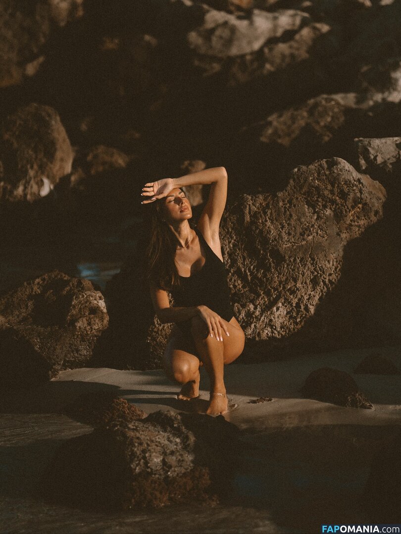 Jana Azizi / jana_azizi Nud OnlyFans  Fotografie scursă #2