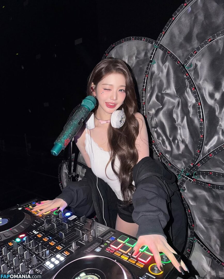 Jang Won-young / for_everyoung10 / 장원영 WONYOUNG Nud OnlyFans  Fotografie scursă #150