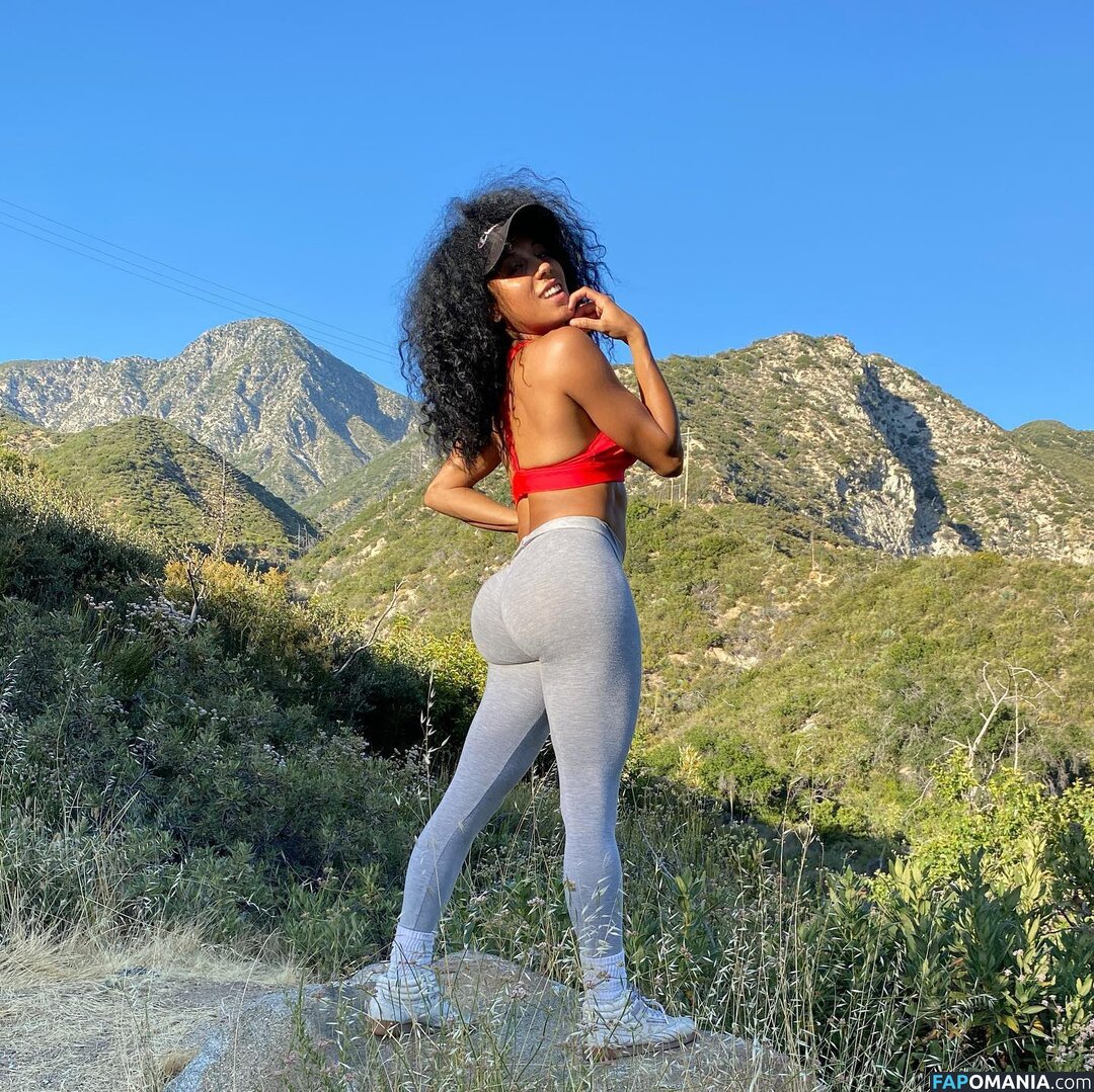 Jenn Morel / jennmorel / jennmorelflow Nud OnlyFans  Fotografie scursă #1