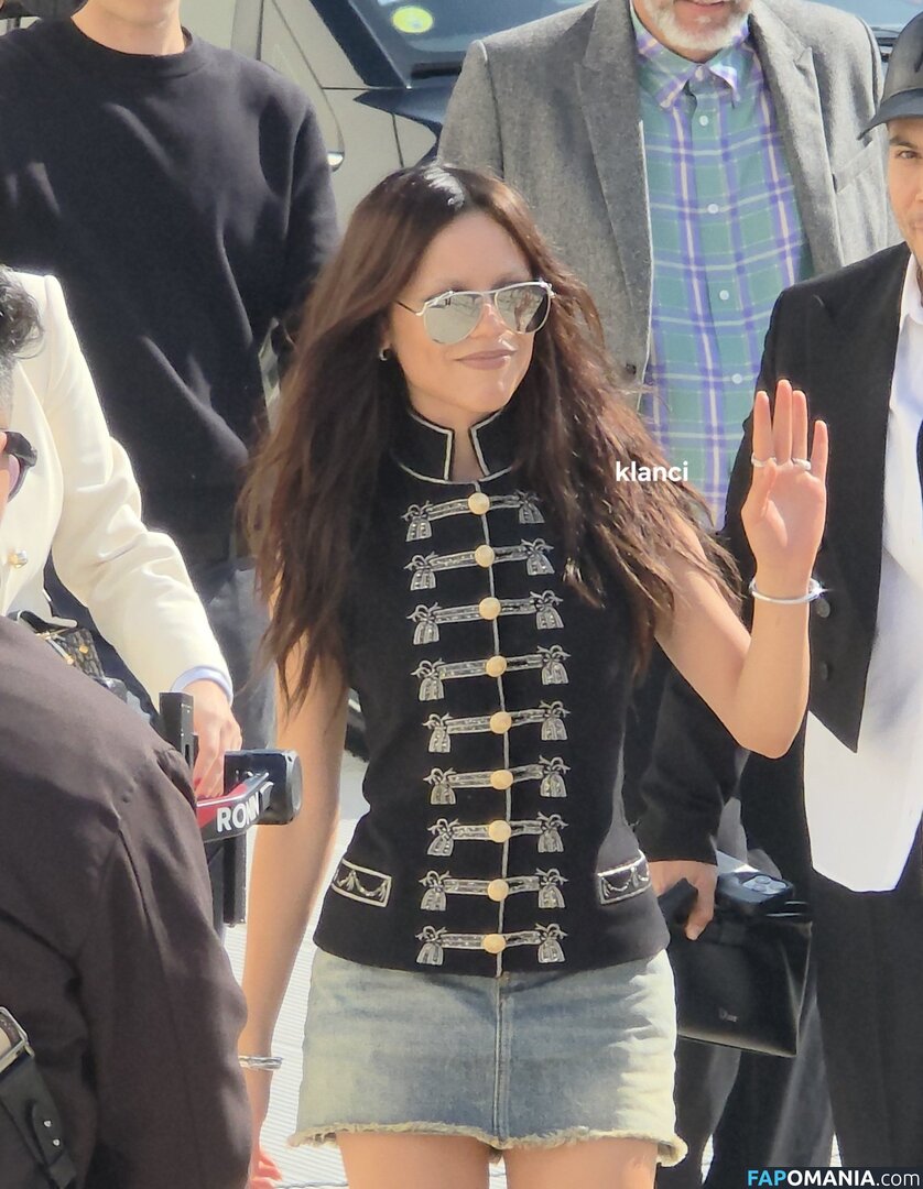 Jenna Ortega / Page / jennaortega Nud OnlyFans  Fotografie scursă #1632