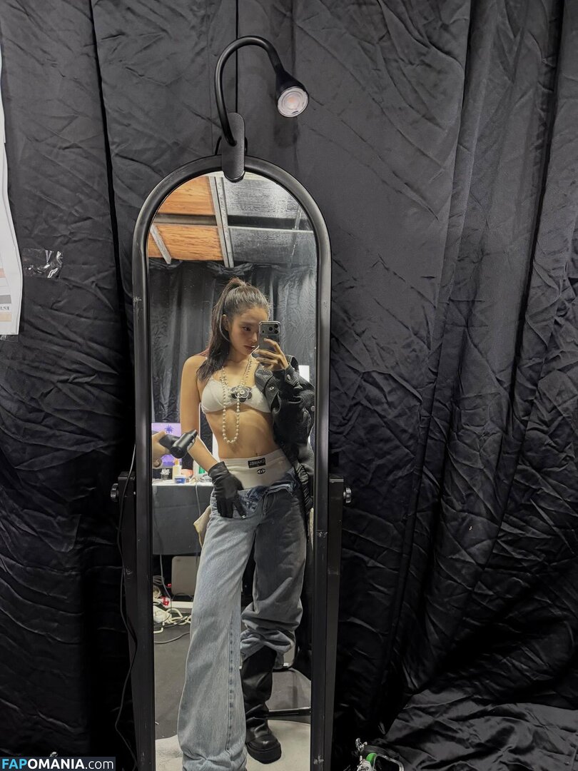 Blackpink / Jennie | BLΛƆKPIИK / jennierubyjane / sheflieshigh Nud OnlyFans  Fotografie scursă #464