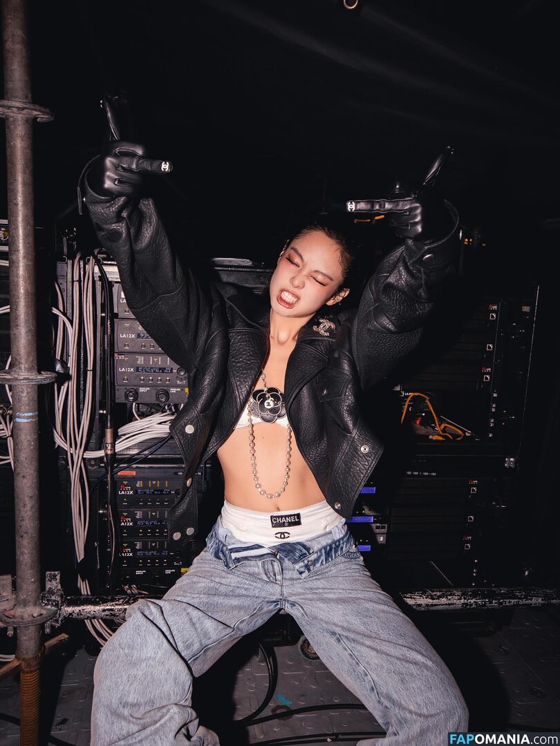 Blackpink / Jennie | BLΛƆKPIИK / jennierubyjane / sheflieshigh Nud OnlyFans  Fotografie scursă #470