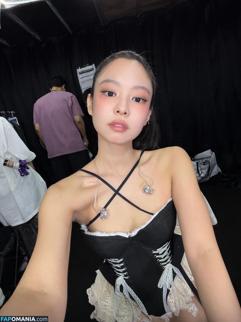 Blackpink / Jennie | BLΛƆKPIИK / jennierubyjane / sheflieshigh Nud OnlyFans  Fotografie scursă #471