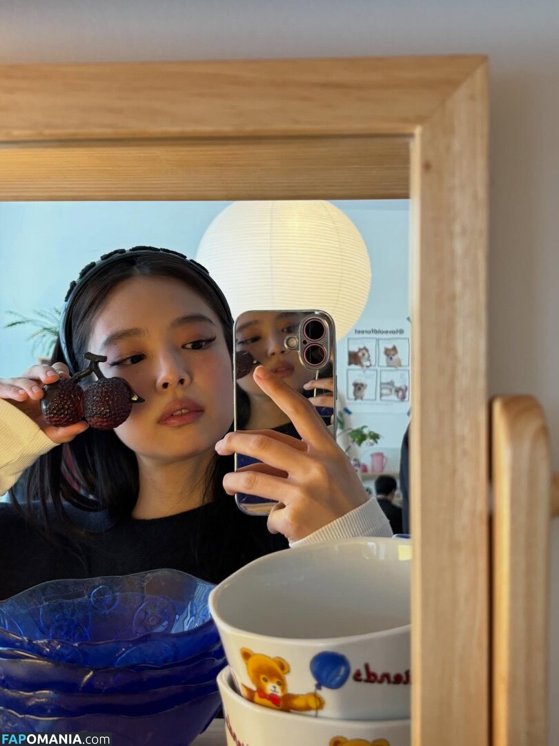 Blackpink / Jennie | BLΛƆKPIИK / jennierubyjane / sheflieshigh Nud OnlyFans  Fotografie scursă #515
