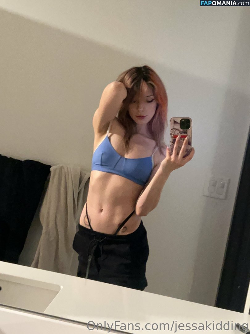 jessakiddding / jessakidding Nud OnlyFans  Fotografie scursă #4