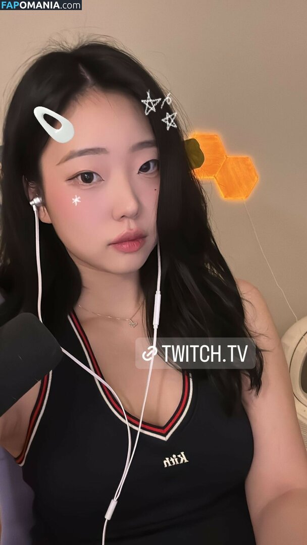 AGirlAndAGame / Jessica / h.yojeong / jessicahkim / jessicanigri Nud OnlyFans  Fotografie scursă #50