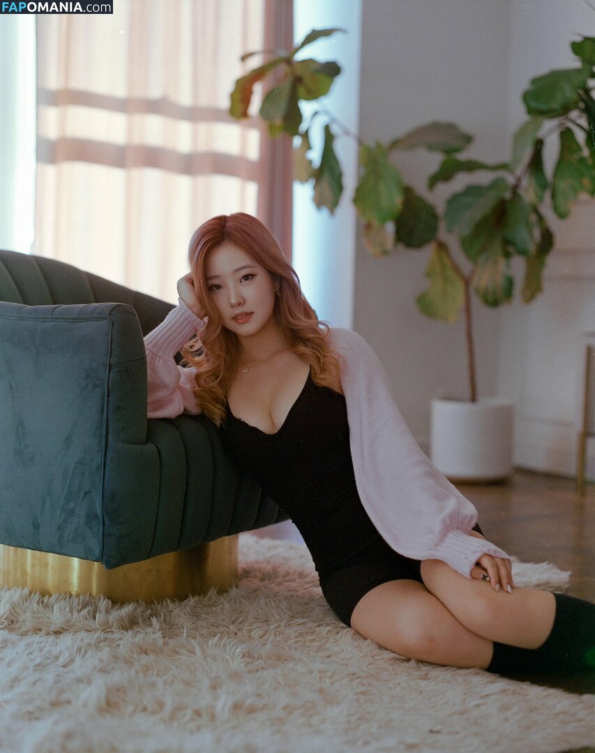 AGirlAndAGame / Jessica / h.yojeong / jessicahkim / jessicanigri Nud OnlyFans  Fotografie scursă #134