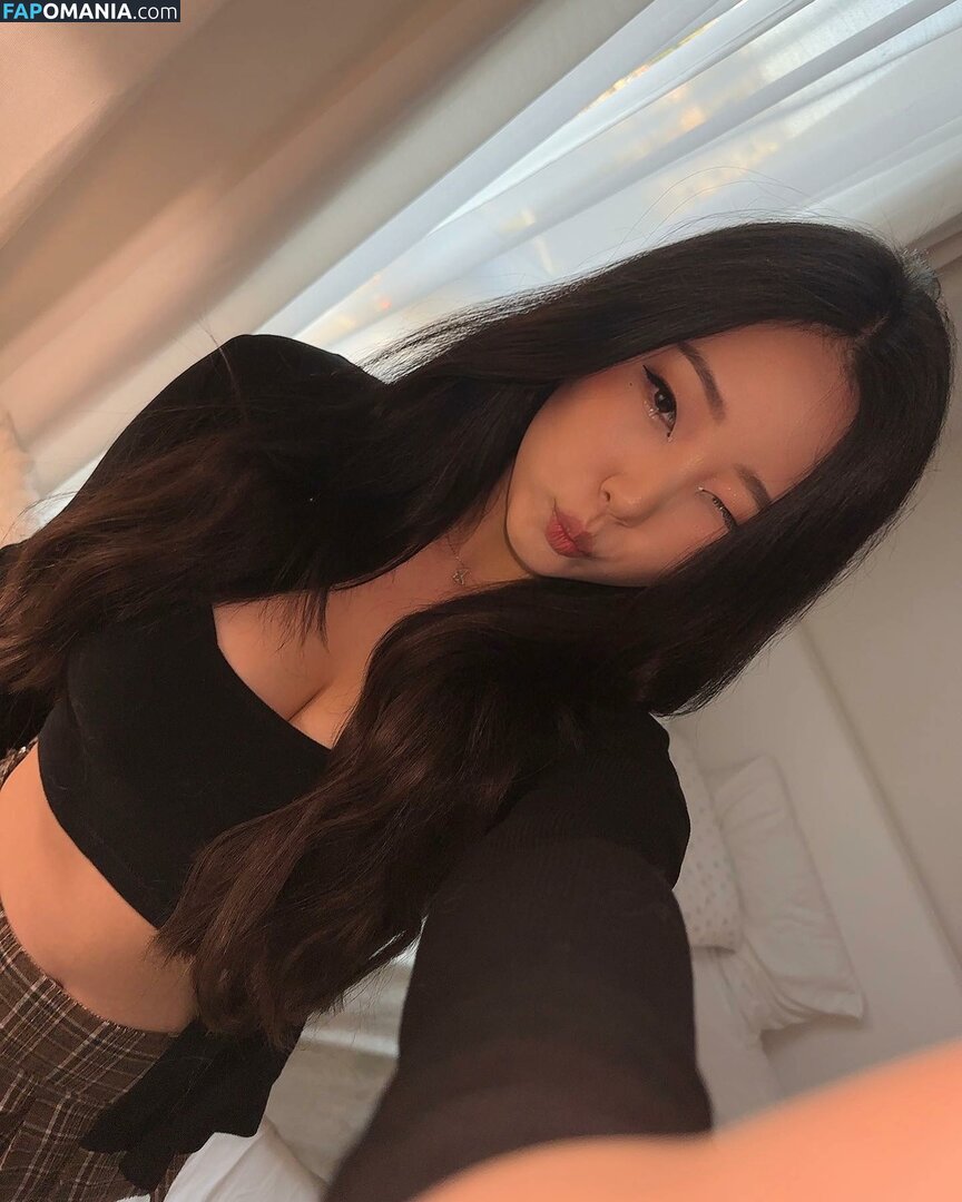 AGirlAndAGame / Jessica / h.yojeong / jessicahkim / jessicanigri Nud OnlyFans  Fotografie scursă #222