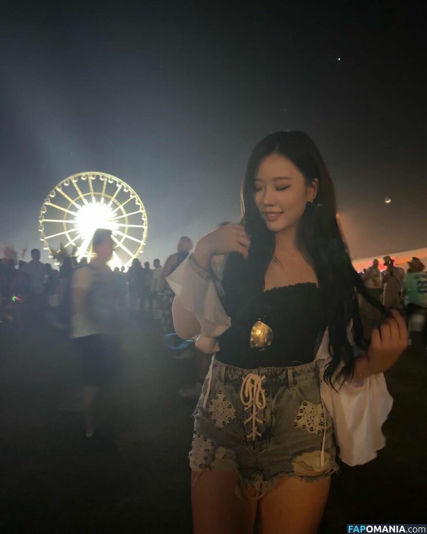 AGirlAndAGame / Jessica / h.yojeong / jessicahkim / jessicanigri Nud OnlyFans  Fotografie scursă #260