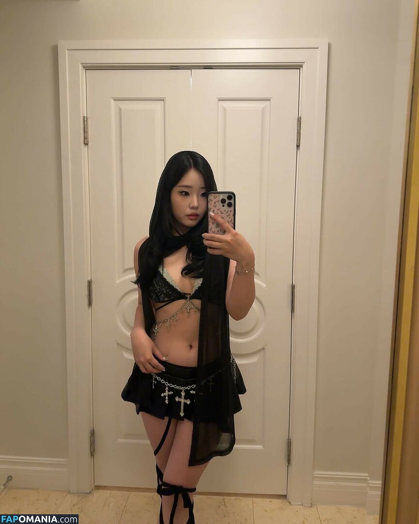 AGirlAndAGame / Jessica / h.yojeong / jessicahkim / jessicanigri Nud OnlyFans  Fotografie scursă #711
