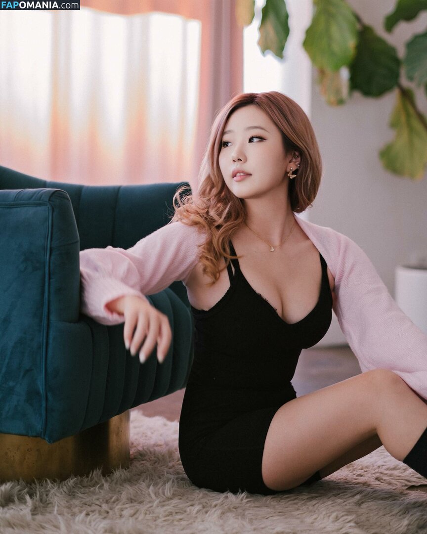 AGirlAndAGame / Jessica / h.yojeong / jessicahkim / jessicanigri Nud OnlyFans  Fotografie scursă #844