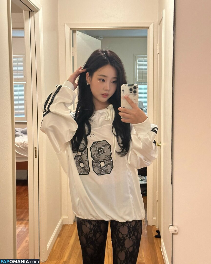 AGirlAndAGame / Jessica / h.yojeong / jessicahkim / jessicanigri Nud OnlyFans  Fotografie scursă #882