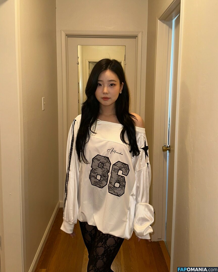 AGirlAndAGame / Jessica / h.yojeong / jessicahkim / jessicanigri Nud OnlyFans  Fotografie scursă #884