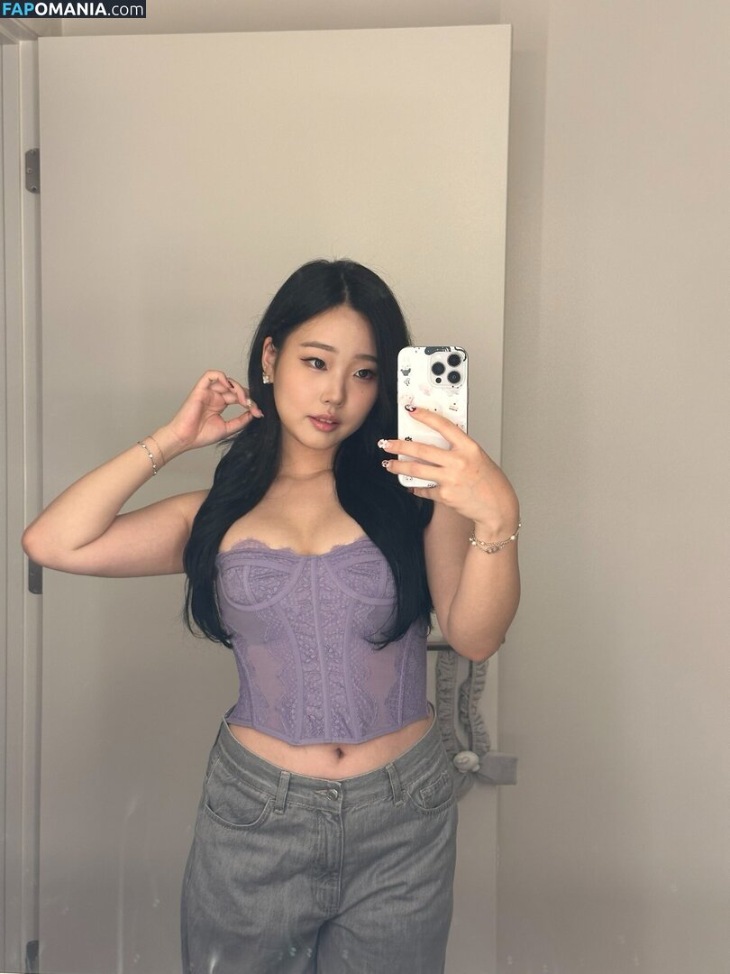 AGirlAndAGame / Jessica / h.yojeong / jessicahkim / jessicanigri Nud OnlyFans  Fotografie scursă #904