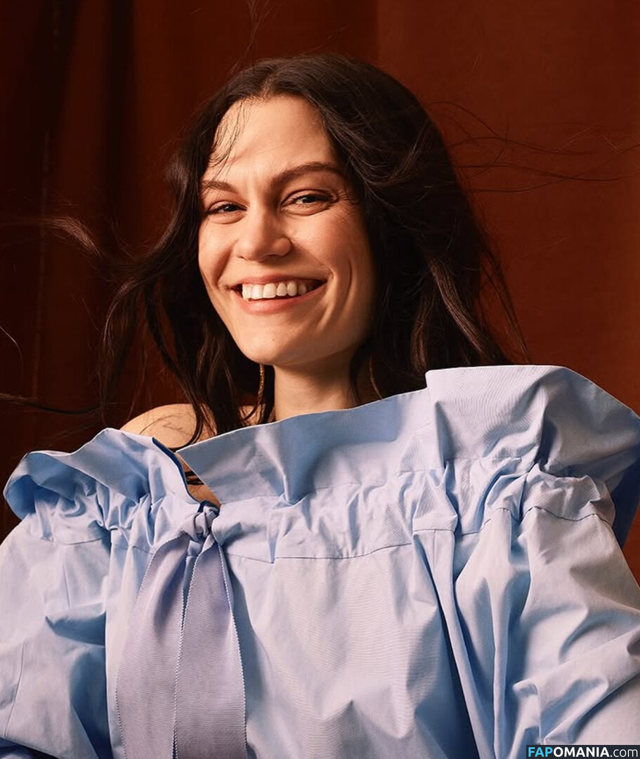 Jessie J / https: / jessie-j / jessiej Nud OnlyFans  Fotografie scursă #169