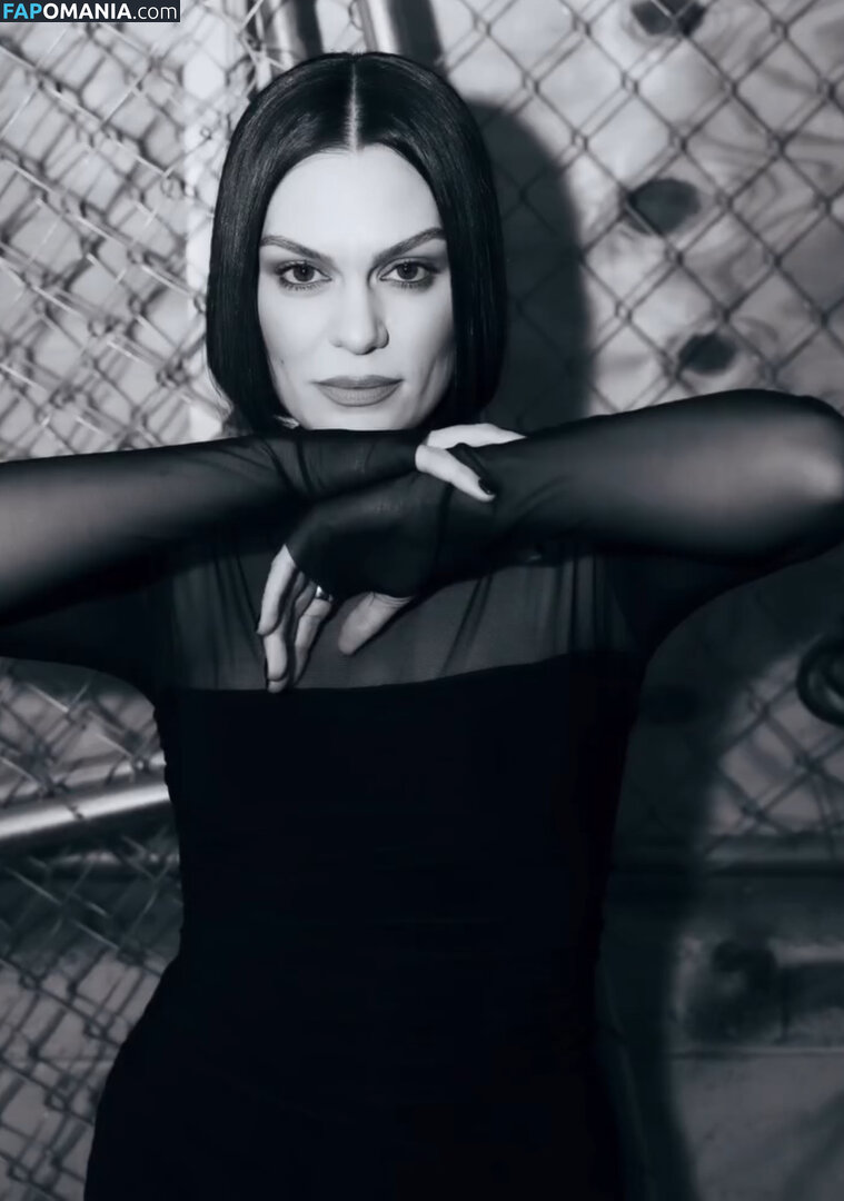 Jessie J / https: / jessie-j / jessiej Nud OnlyFans  Fotografie scursă #181