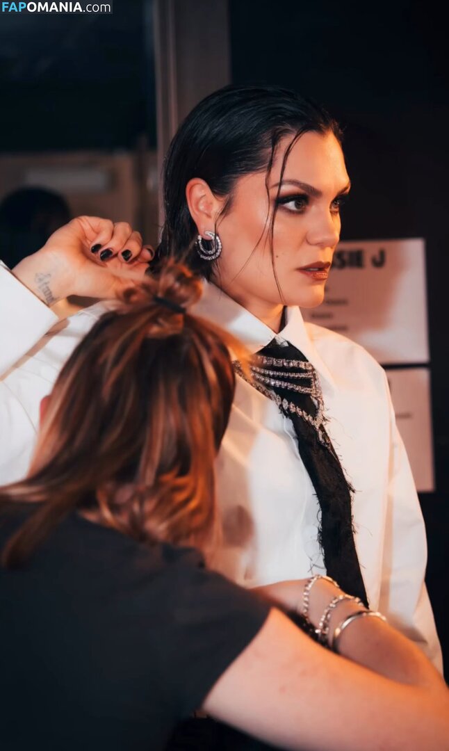Jessie J / https: / jessie-j / jessiej Nud OnlyFans  Fotografie scursă #187