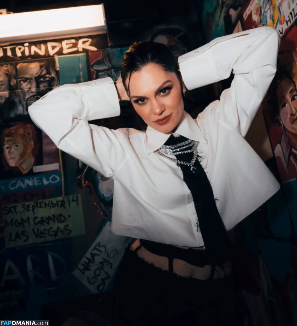 Jessie J / https: / jessie-j / jessiej Nud OnlyFans  Fotografie scursă #191