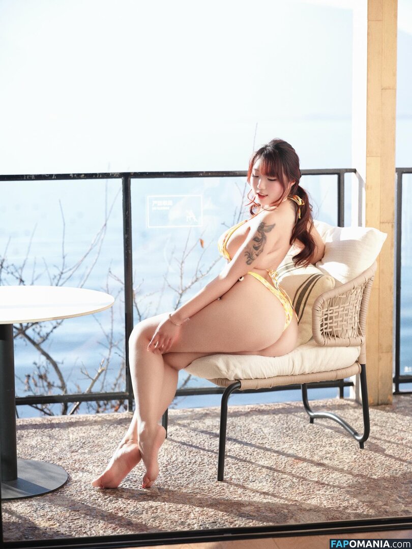 A洁己 (guoguo96908594 / guoguo96908594 / jeeyung / jiee_wen / jiee_wen11 / jieji69999 / 洁己 / 洁己 jessica / 洁己up Nud OnlyFans  Fotografie scursă #105