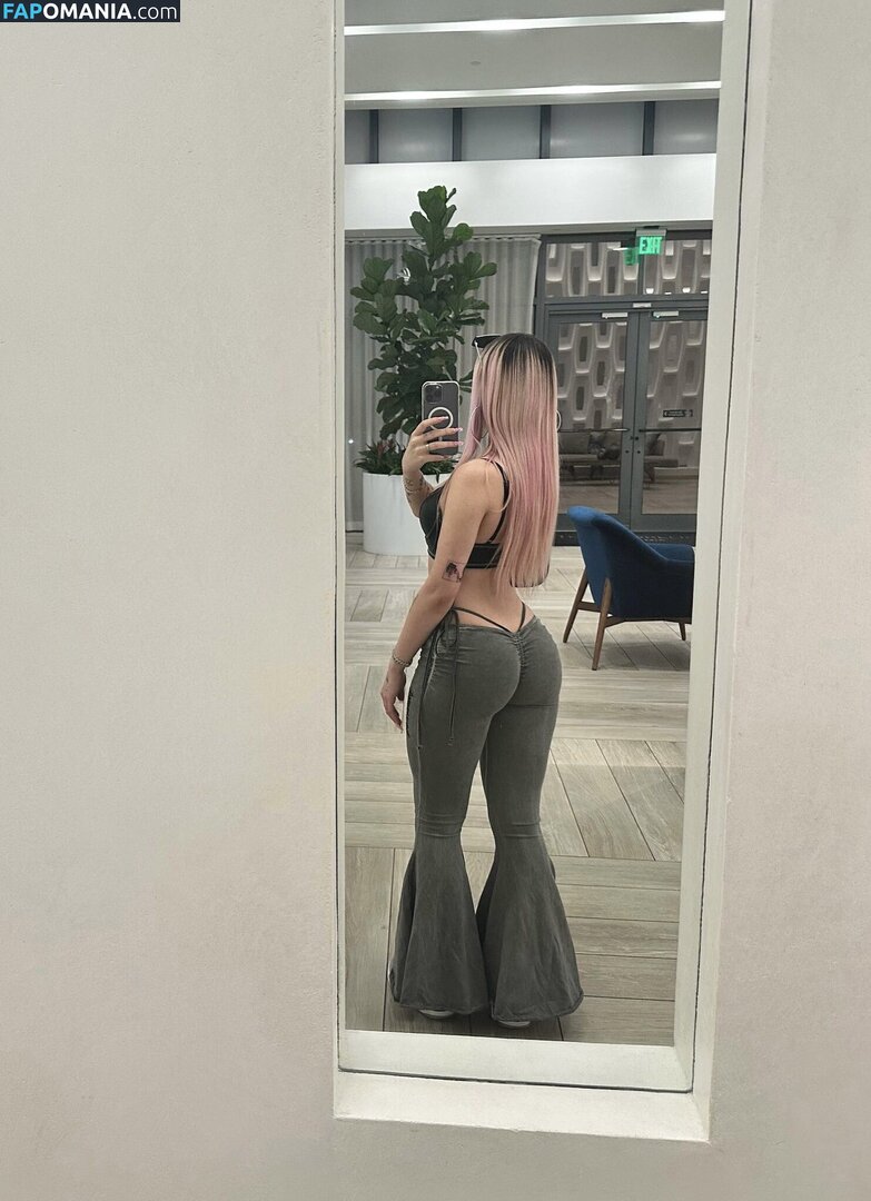 Jilikat Nud OnlyFans  Fotografie scursă #23
