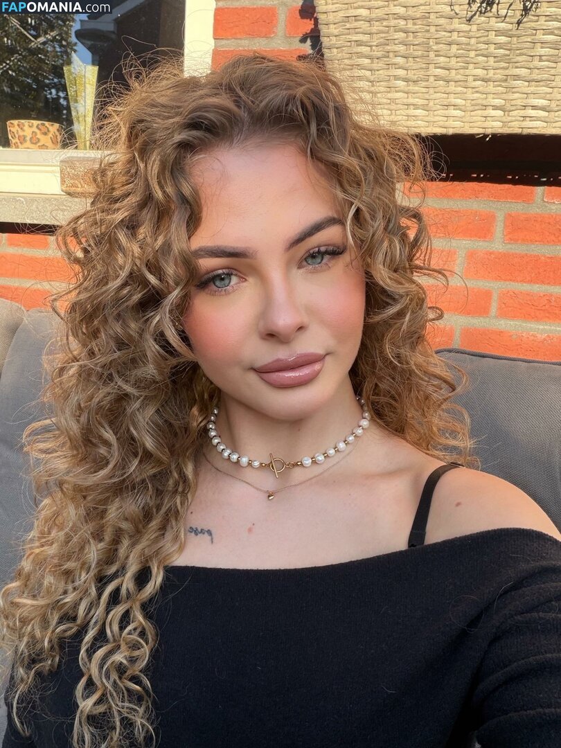 Jill van Hoof / jillgt_jillvanhoof / jillvanhoofx / jillvanhoofxx / jillx / 𝐽𝑖𝑙𝑙 𝑣𝑎𝑛 𝐻𝑜𝑜𝑓 Nud OnlyFans  Fotografie scursă #28