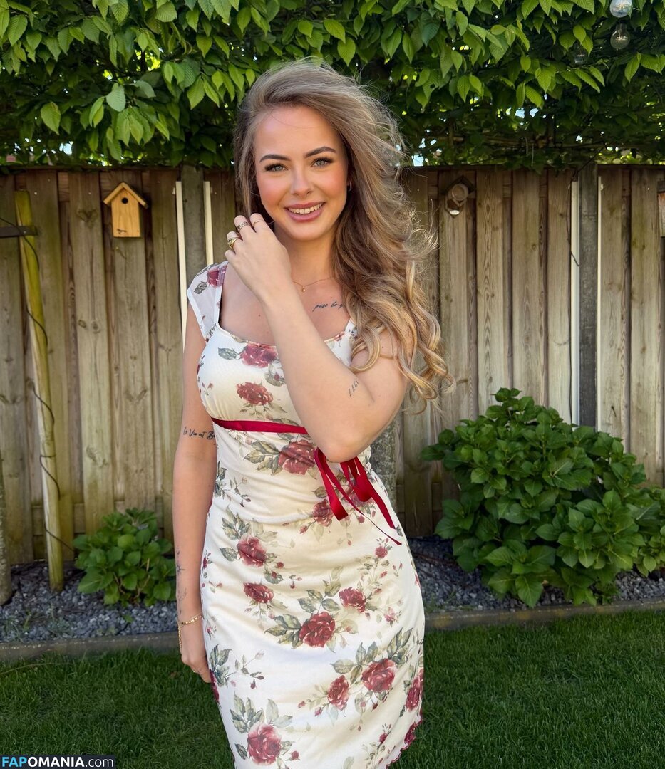 Jill van Hoof / jillgt_jillvanhoof / jillvanhoofx / jillvanhoofxx / jillx / 𝐽𝑖𝑙𝑙 𝑣𝑎𝑛 𝐻𝑜𝑜𝑓 Nud OnlyFans  Fotografie scursă #29
