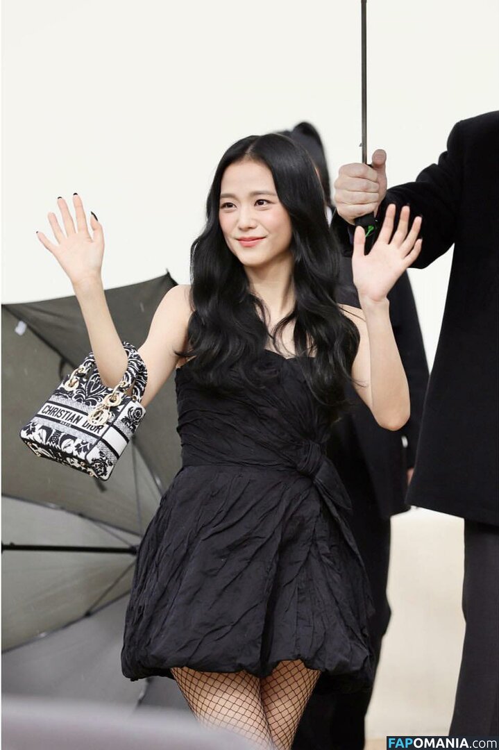 BLACKPINK / Jisoo / qenshizu / sooyaaa__ Nud OnlyFans  Fotografie scursă #65