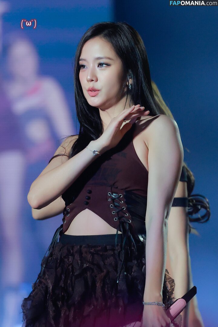 BLACKPINK / Jisoo / qenshizu / sooyaaa__ Nud OnlyFans  Fotografie scursă #581