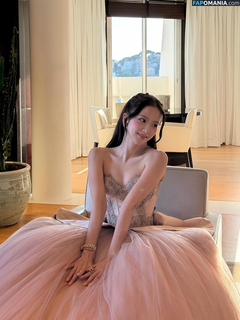 BLACKPINK / Jisoo / qenshizu / sooyaaa__ Nud OnlyFans  Fotografie scursă #627