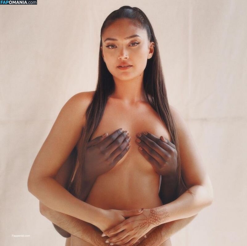 Joy Crookes / https: / joycrookes Nud OnlyFans  Fotografie scursă #34