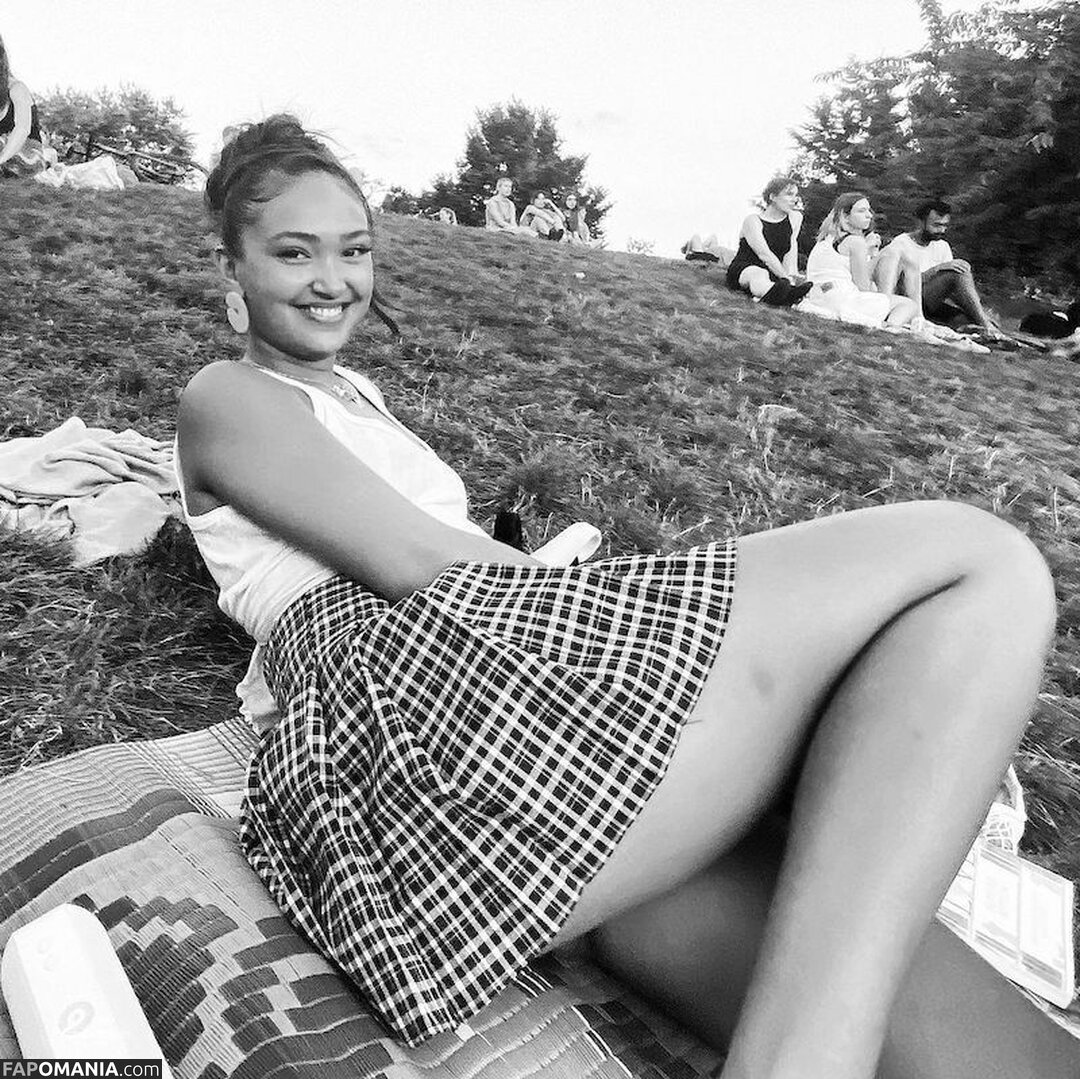 Joy Crookes / https: / joycrookes Nud OnlyFans  Fotografie scursă #36