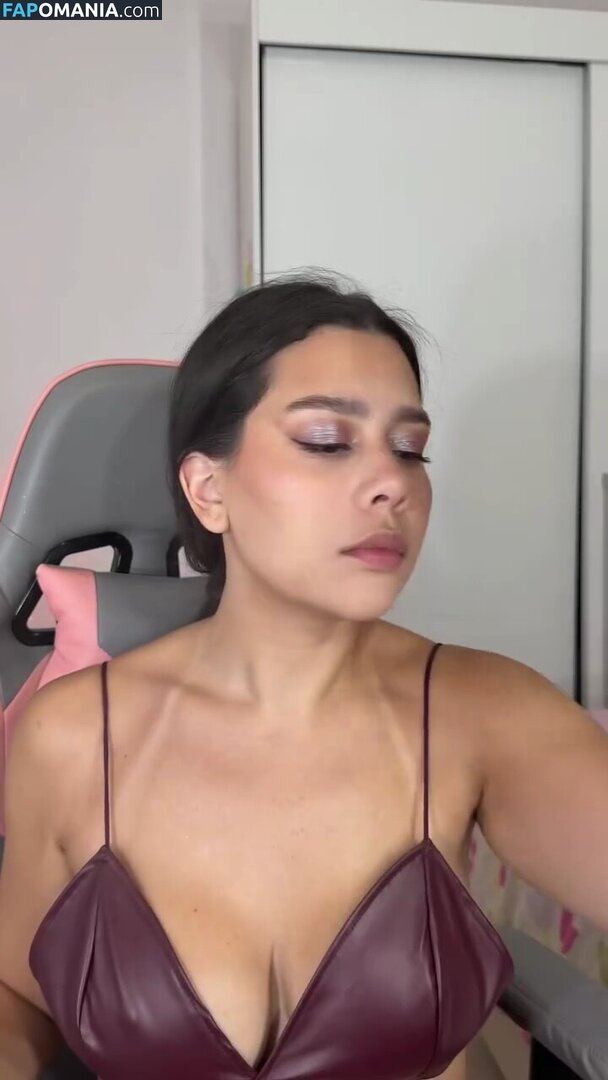 Julia_alvarengaa Nud OnlyFans  Fotografie scursă #3