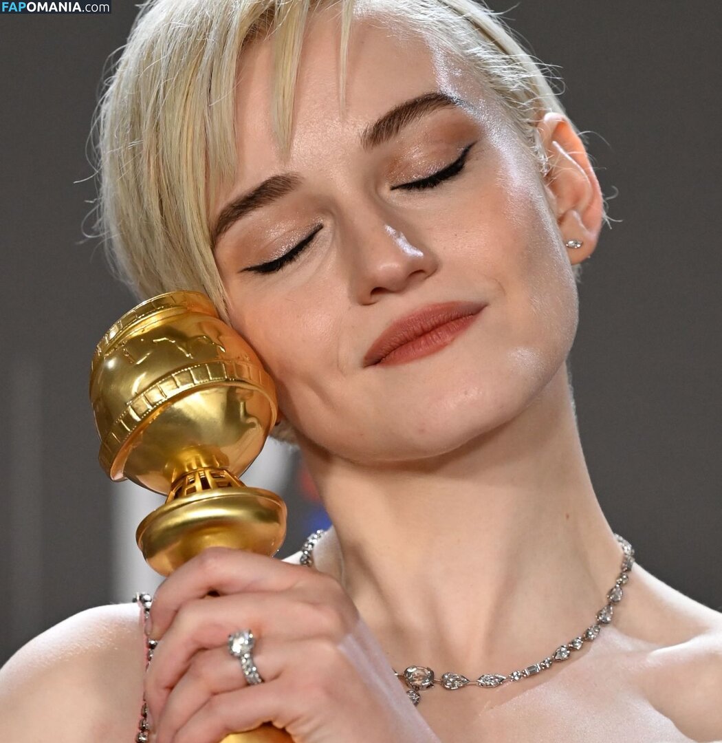 Julia Garner / juliagarnerofficial / ztyg_29 Nud OnlyFans  Fotografie scursă #11