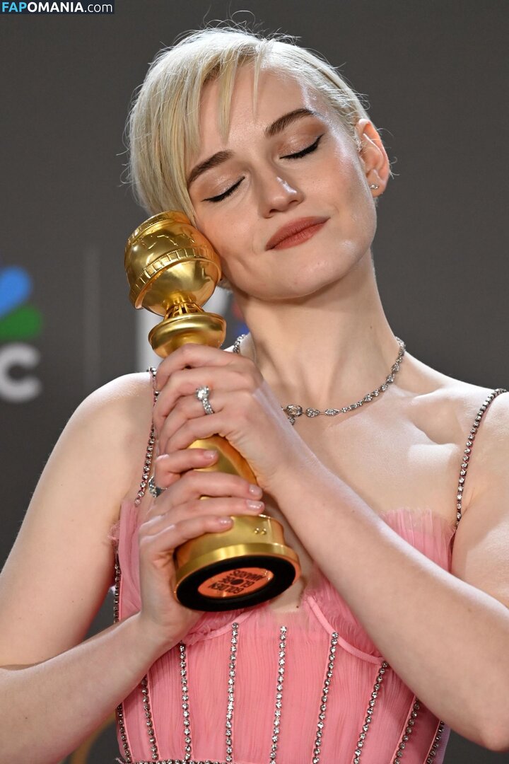 Julia Garner / juliagarnerofficial / ztyg_29 Nud OnlyFans  Fotografie scursă #12